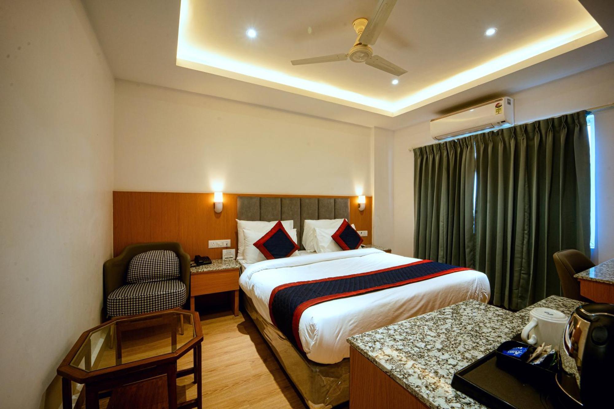 Hotel Grand Legacy Beacon, Dehradun Exterior foto